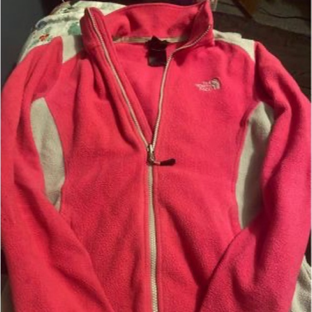 The north face size small